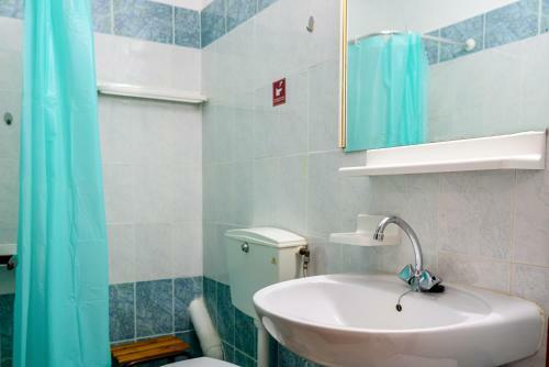 Hostal Angela Apartments New Listing