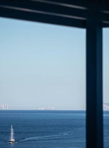 Aurora Apartment (pera Gialos)