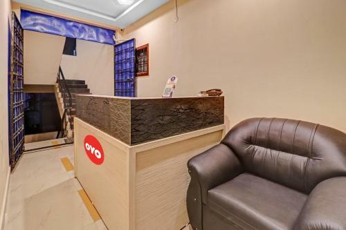 Oyo 89097 Hotel The Royal Inn