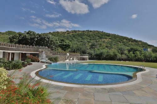 Hotel Seasons Park Resort