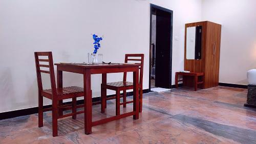 Takhat Villa By Shrigo Hotels
