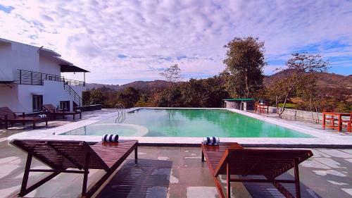 Takhat Villa By Shrigo Hotels