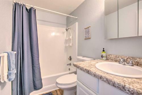 Apartamento New! Makaha Valley Condo Less Than 2 Mi To Beach Access!