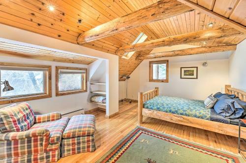 Rustic Ketchum Cabin About 1 Mi To Ski Resorts!