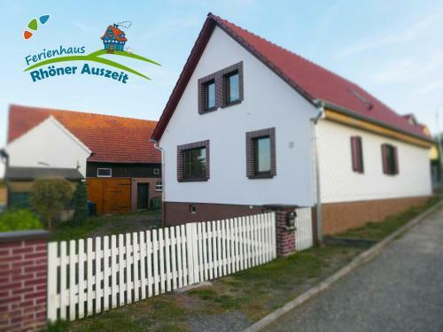 Apartamento Ferienhaus Rh�ner Auszeit