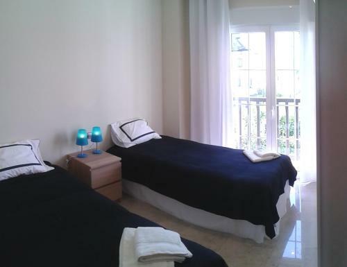 Apartamento Residencial Duquesa 2075