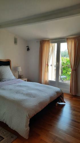 Maison Situ�e Entre N�mes, Uzes Et Ales