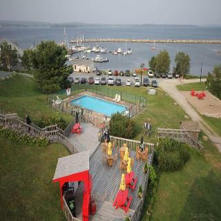 Hotel Oak Island Resort, Spa Conve
