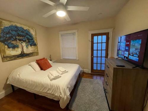 Cozy Large House Close To Tufts/harvard/mit 4br