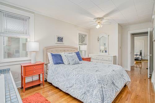 Nantucket Cottage In New Buffalo