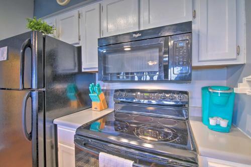 Apartamento Branson West Condo With Deck, Amenities Access!
