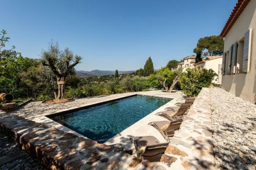 Grimaou - Villa Proven�ale Avec Piscine