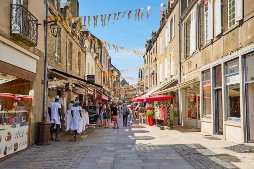 Maison Paisible, R�nov�e, � 2 Pas Des Remparts