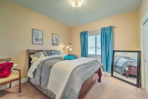 Charming Portales Retreat Across From Enmu!