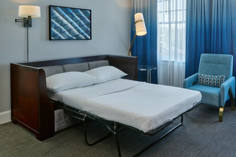 Hotel Le Meridien Dallas, The Stoneleigh