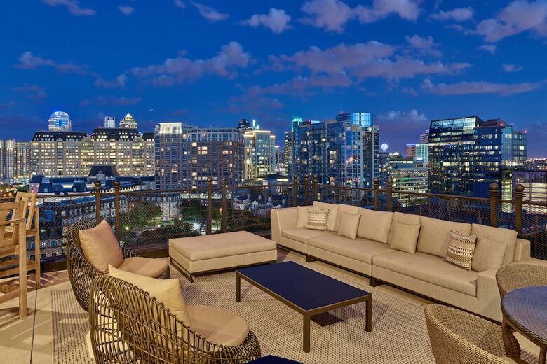 Hotel Le Meridien Dallas, The Stoneleigh