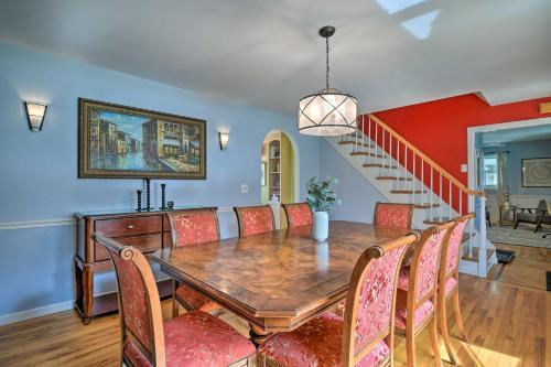 Decked-out Home Pool, Fire Pit And Game Room!
