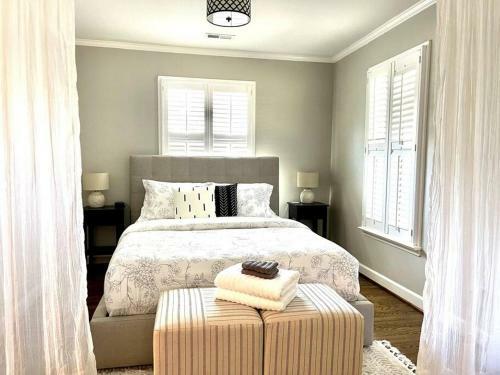 Noda Walk To Plaza Midwood 3bed/2bath