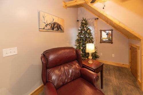 The Snow Owl Cabin