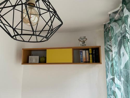 Cheerful 2 Bedroom Townhouse With Cinema Loft