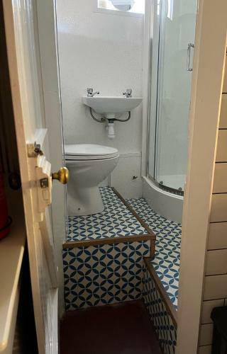 Gull Cottage Shaldon Devon Very Close To The Beach