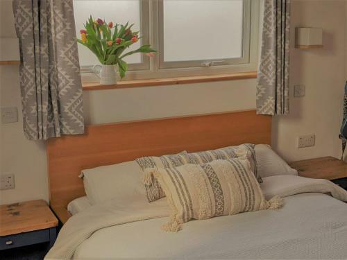 Cranmer - New Eco Beach House With Hot Tub & Bikes