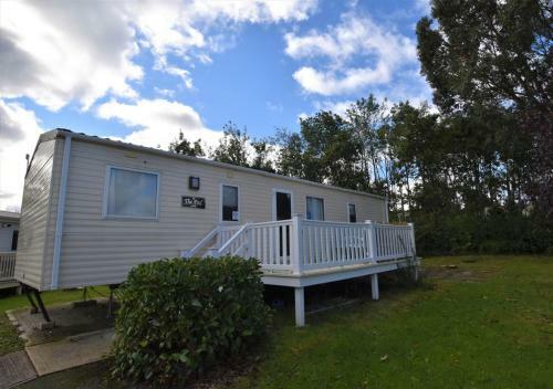 15 Solent Village, Thorness Bay Holiday Park