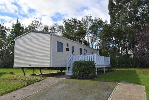 15 Solent Village, Thorness Bay Holiday Park