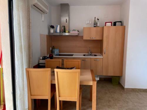 Apartamento Punta Umbr�a Parking Incluido Y Piscina