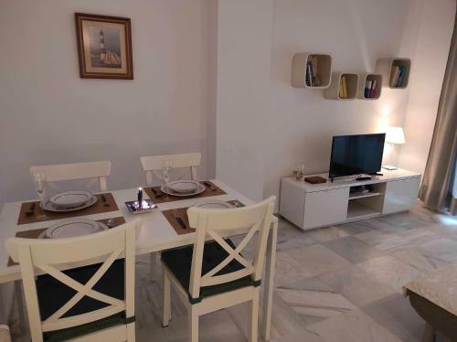 Apartamento C�ntrico Con Garaje Y Cercano A La Playa