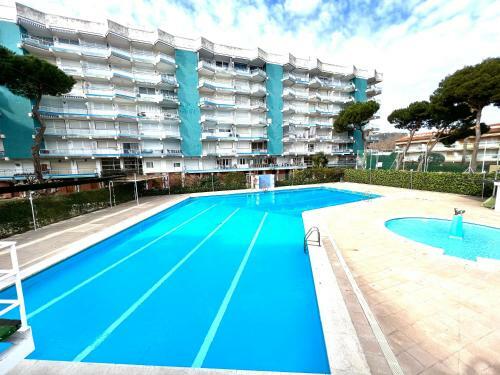 Oriol Center Apartments