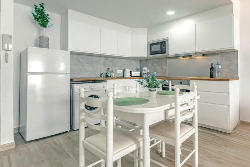 Apartamento Ocean View Suite With Pool, 2 Min Beach