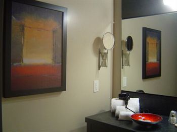 Grand Times Hotel Aeroport De Quebec