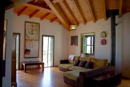 Beautiful And Quiet Contry House With Garden