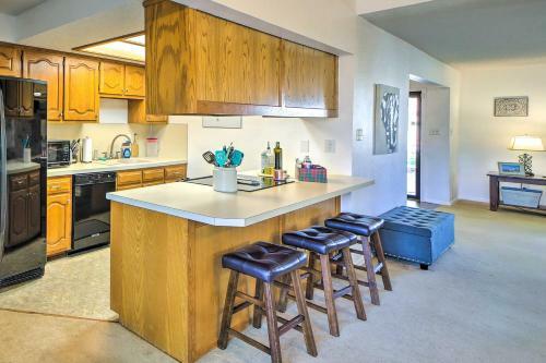 Family-friendly Broken Arrow Retreat With Yard!