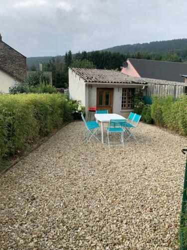 Maison Agr�able Avec Parking Bogny Sur Meuse