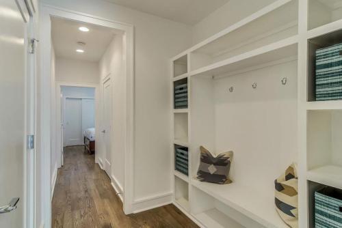 4 Connecting Condos - Sleeps 32 To 36 - Firepits - Garages - Rooftops Decks - Great Views - Security