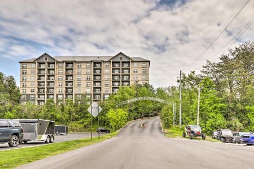 Apartamento Dtwn Pigeon Forge Condo With 2 Community Pools!