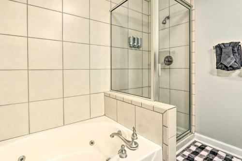 Apartamento Dtwn Pigeon Forge Condo With 2 Community Pools!