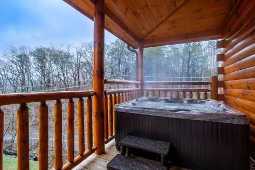 Swimming Bears Lodge Two Cabins With Pools And Hottubs