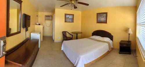Motel Canadian Inn