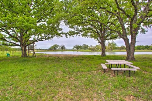 Emory Escape With Pond Access Less Than 13 Mi To Lake!