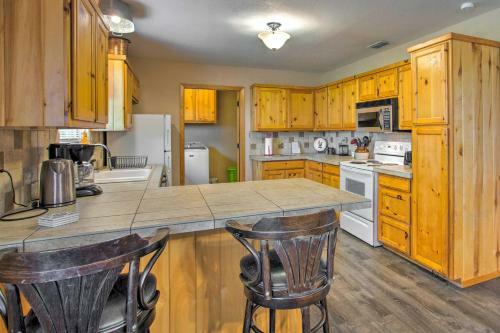 Emory Escape With Pond Access Less Than 13 Mi To Lake!