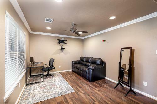 10408 Country View