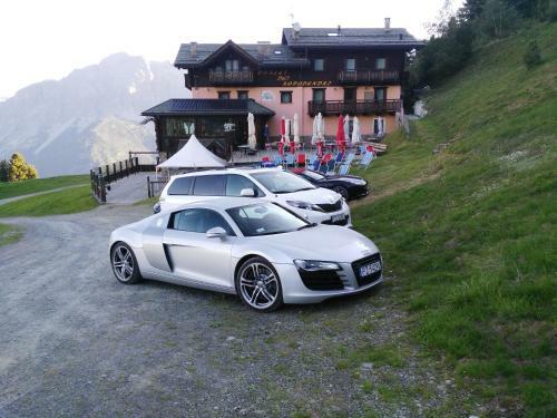 Chalet Dei Rododendri