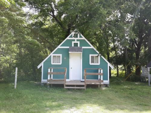 Harmon Creek Marina And Campground Family Cabin E
