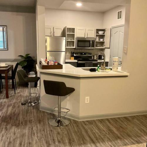An Amazing 2 Bedroom/2 Full Bath Apartment Unit With Desk