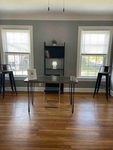Apartamento 1200 Sf Urban Retreat Fast Wifi