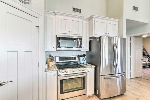 Surfside Beach Home With Views, Steps To Shore!
