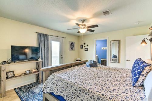 Surfside Beach Home With Views, Steps To Shore!